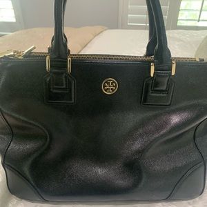 Tory Burch black leather Robinson Tote